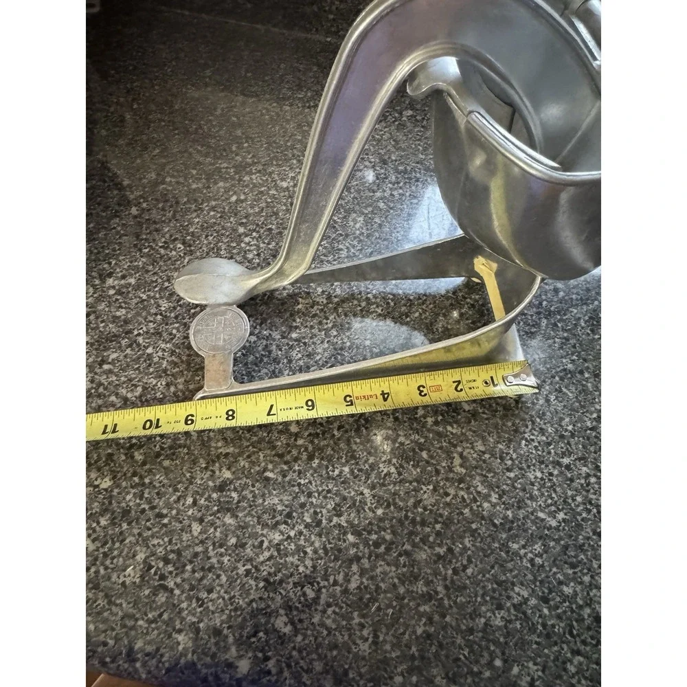 Wear-Ever JUICER aluminum 1930s Juice Press Patent 86217 Vintage